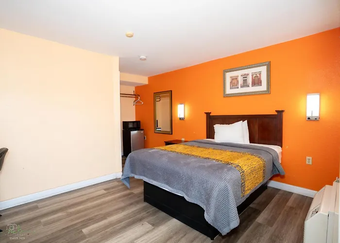 Indian Mound Motel 2*
