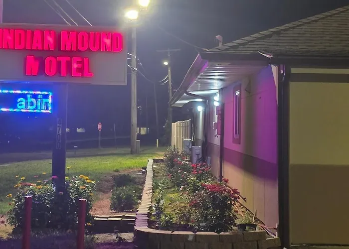 Motel Indian Mound